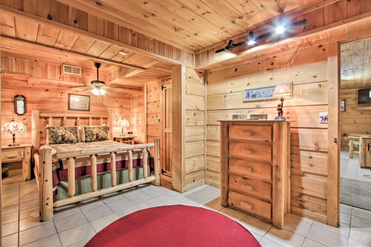 A-Frame Cabin With Hot Tub Less Than 1 Mi To Ober Gatlinburg Villa Exterior foto